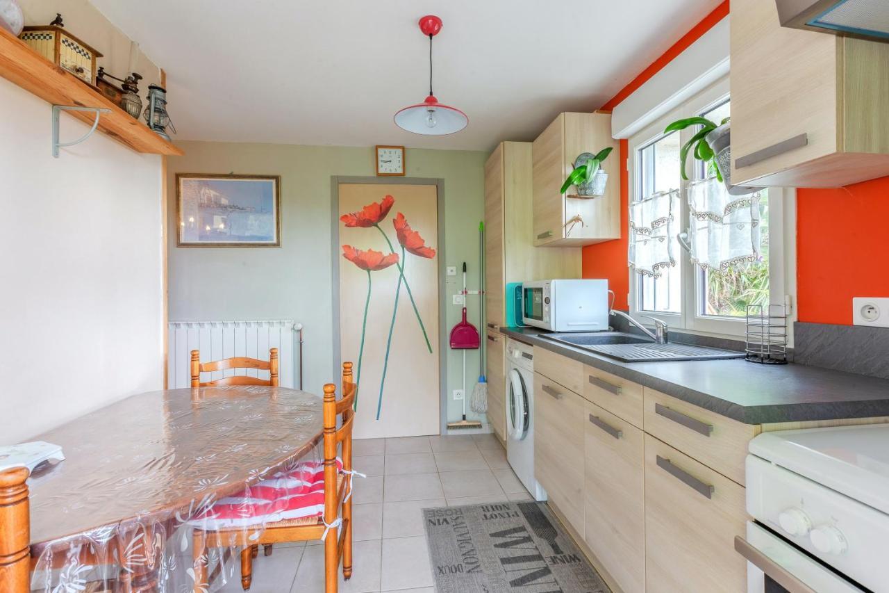 Appartement d'une chambre avec jardin amenage et wifi a Mortagne sur Gironde Extérieur photo